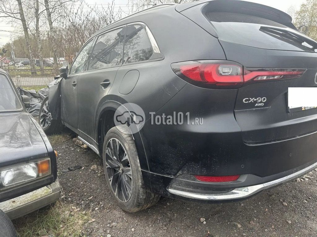 Фото Mazda CX-90 36