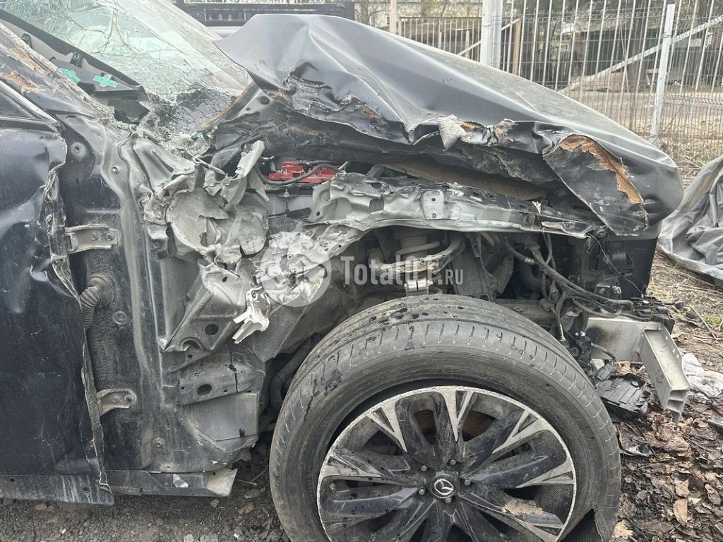 Фото Mazda CX-90 38