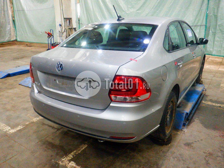 Фото Volkswagen Polo 12