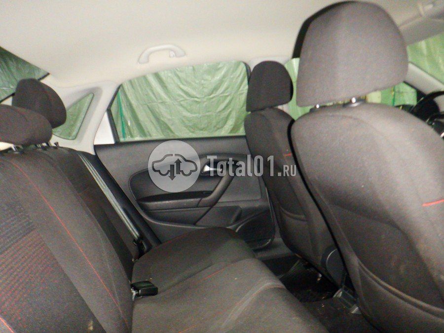 Фото Volkswagen Polo 34