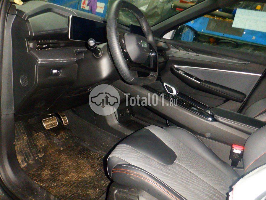 Фото Geely Cityray 68