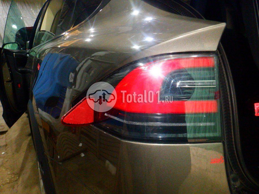 Фото Tesla Model X 182