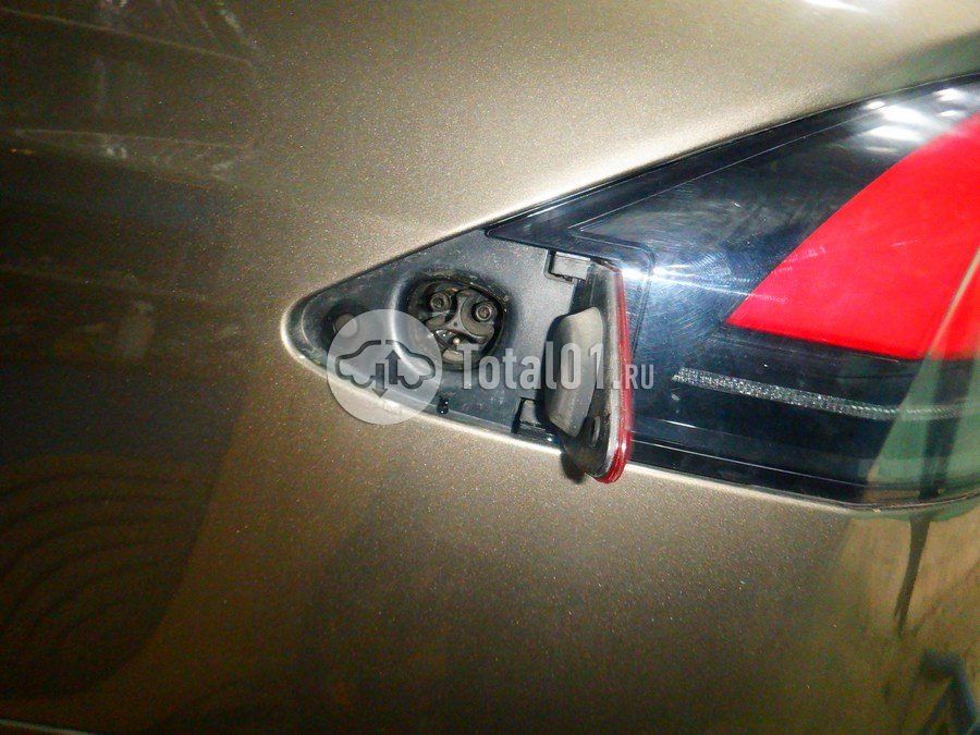 Фото Tesla Model X 186