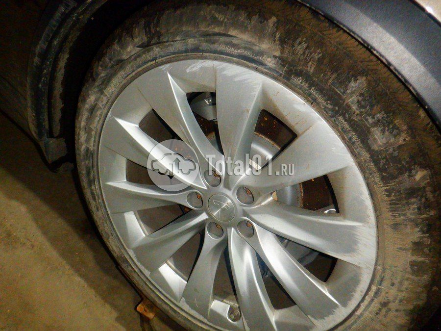 Фото Tesla Model X 190