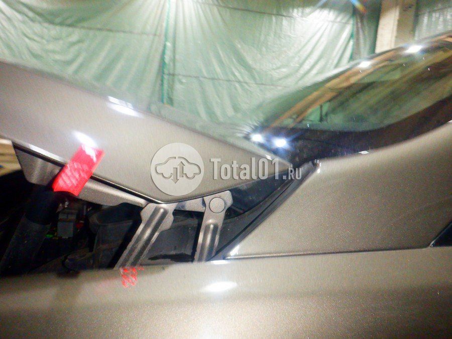 Фото Tesla Model X 210