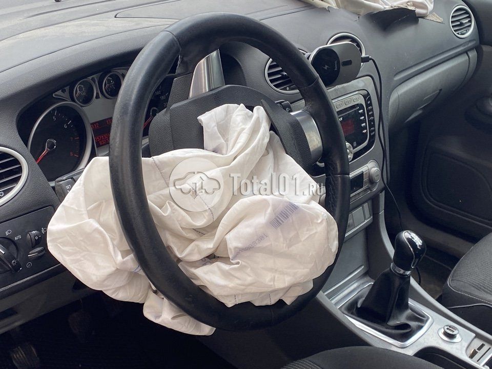 Фото Ford Focus 18