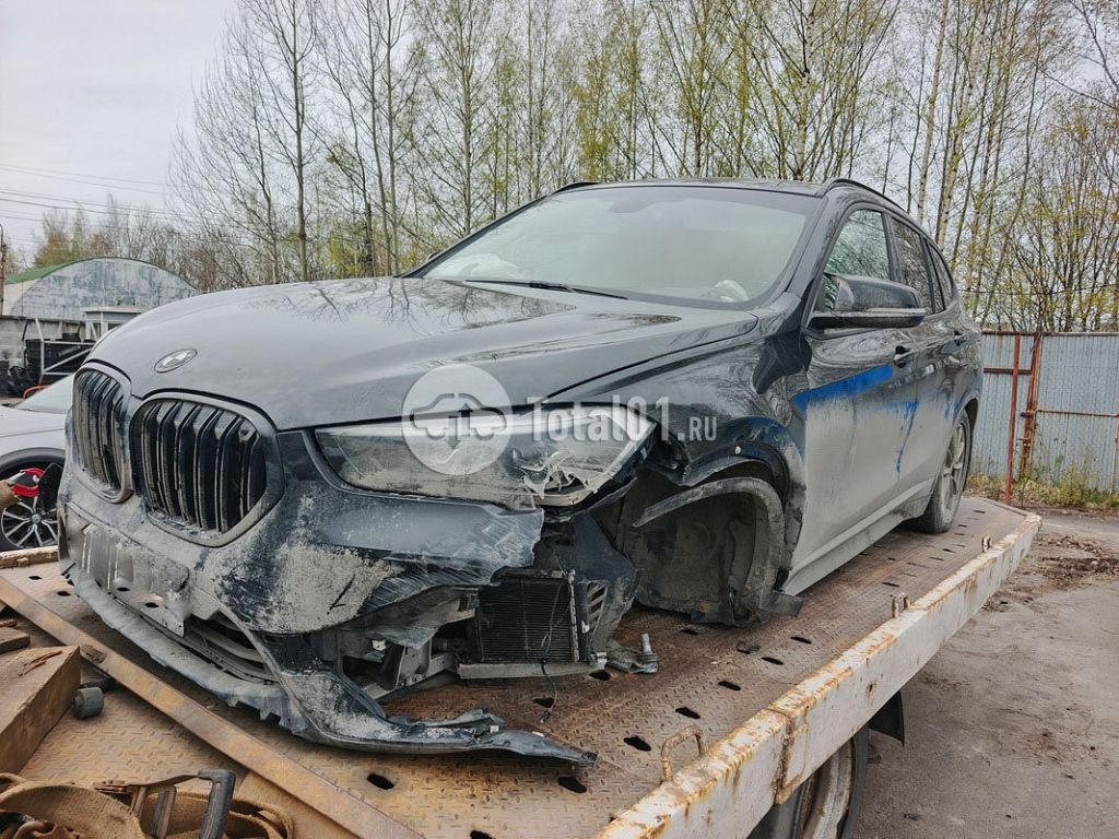 Фото BMW X1 2