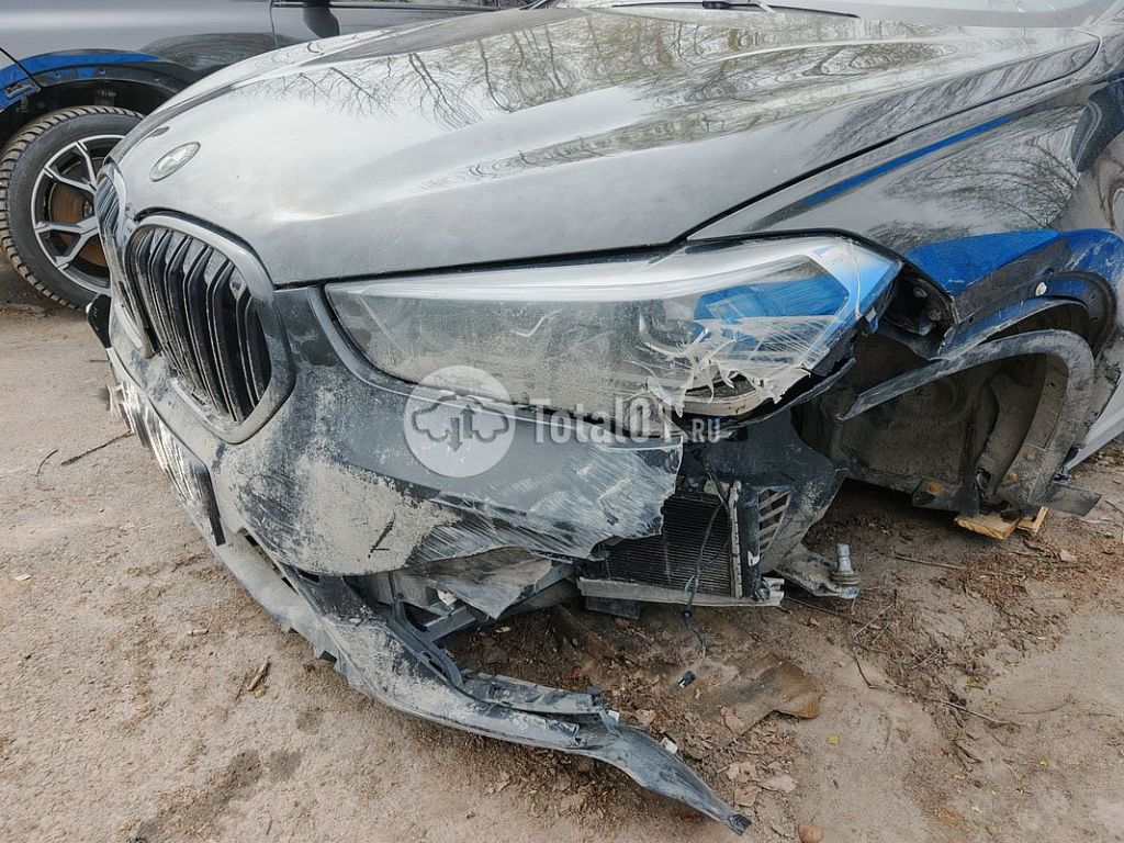 Фото BMW X1 14