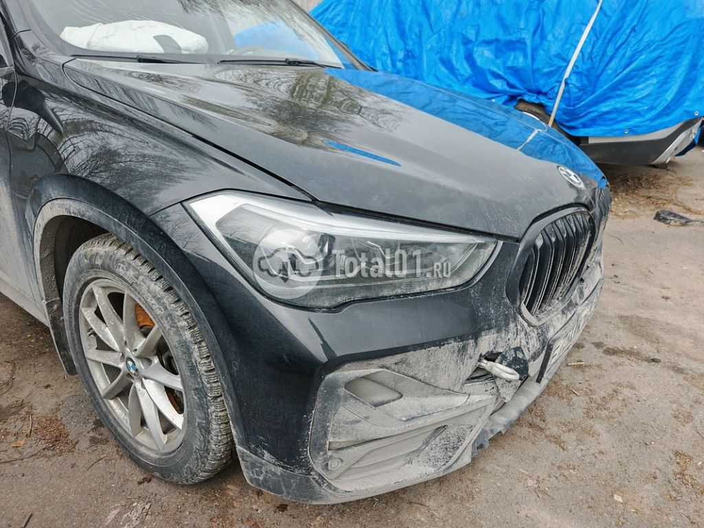 Фото BMW X1 16