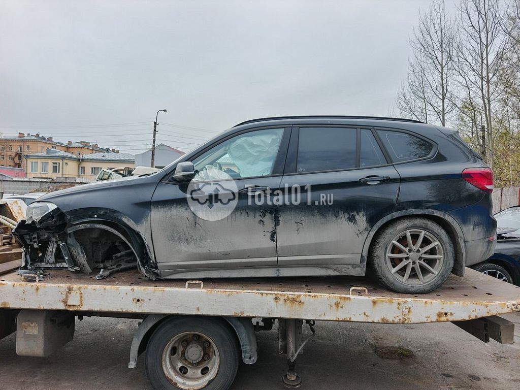 Фото BMW X1 24