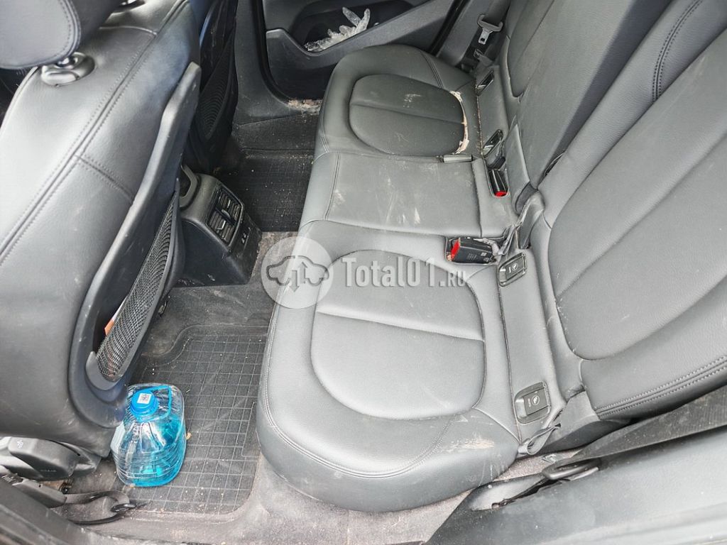 Фото BMW X1 94