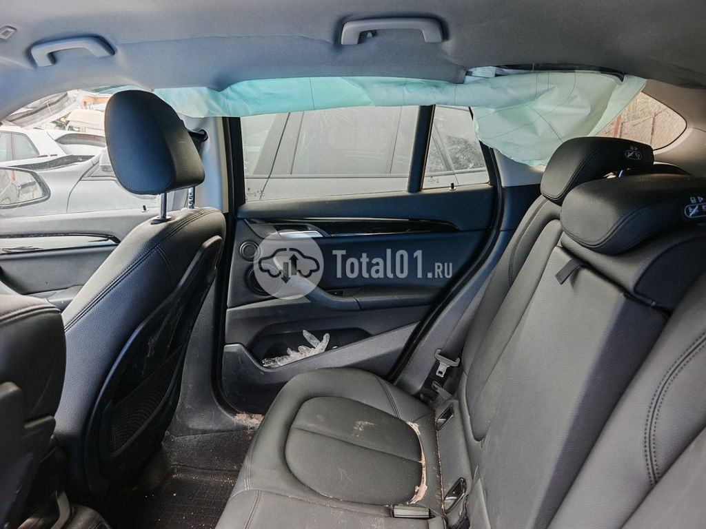 Фото BMW X1 96