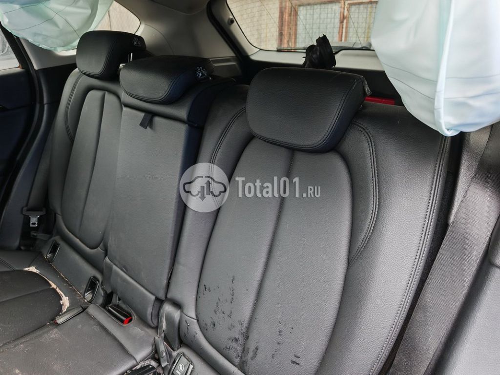 Фото BMW X1 102