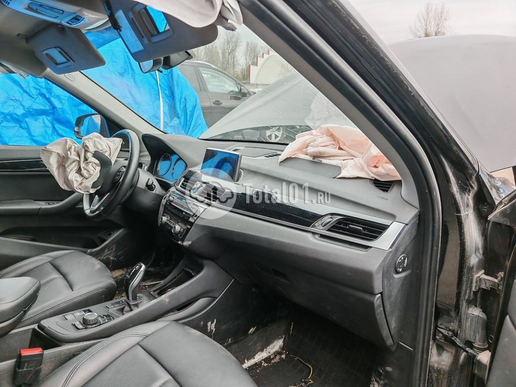 Фото BMW X1 142