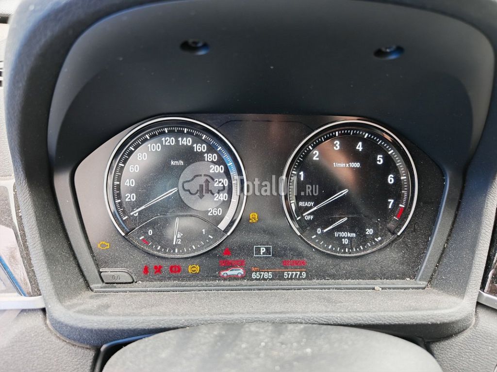 Фото BMW X1 148