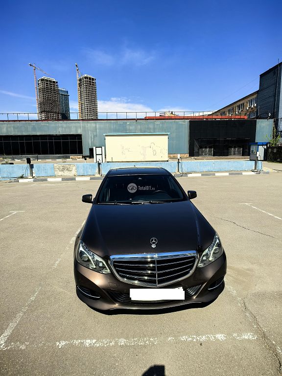 Фото Mercedes-Benz E-класс 14