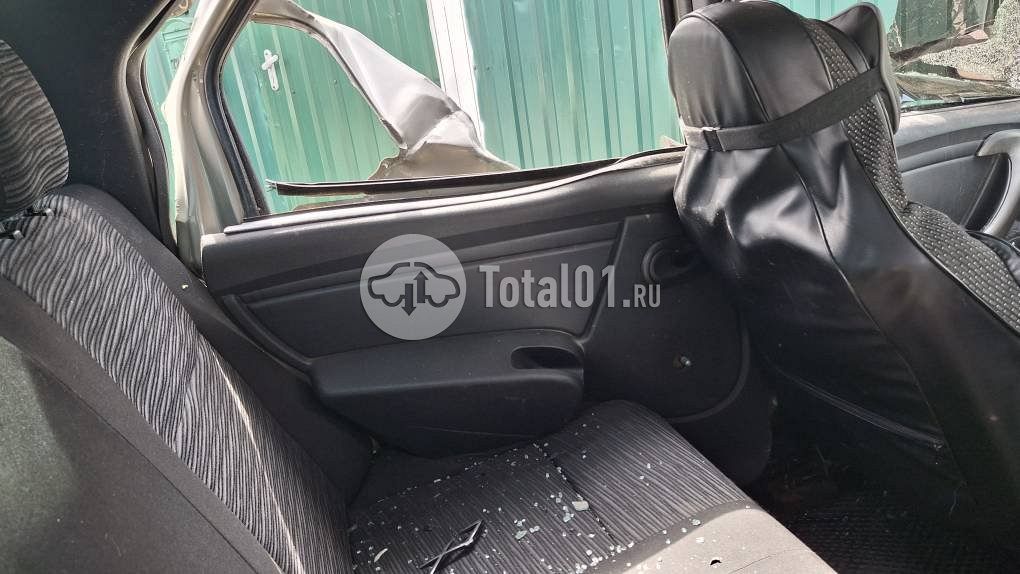 Фото Renault Logan 68