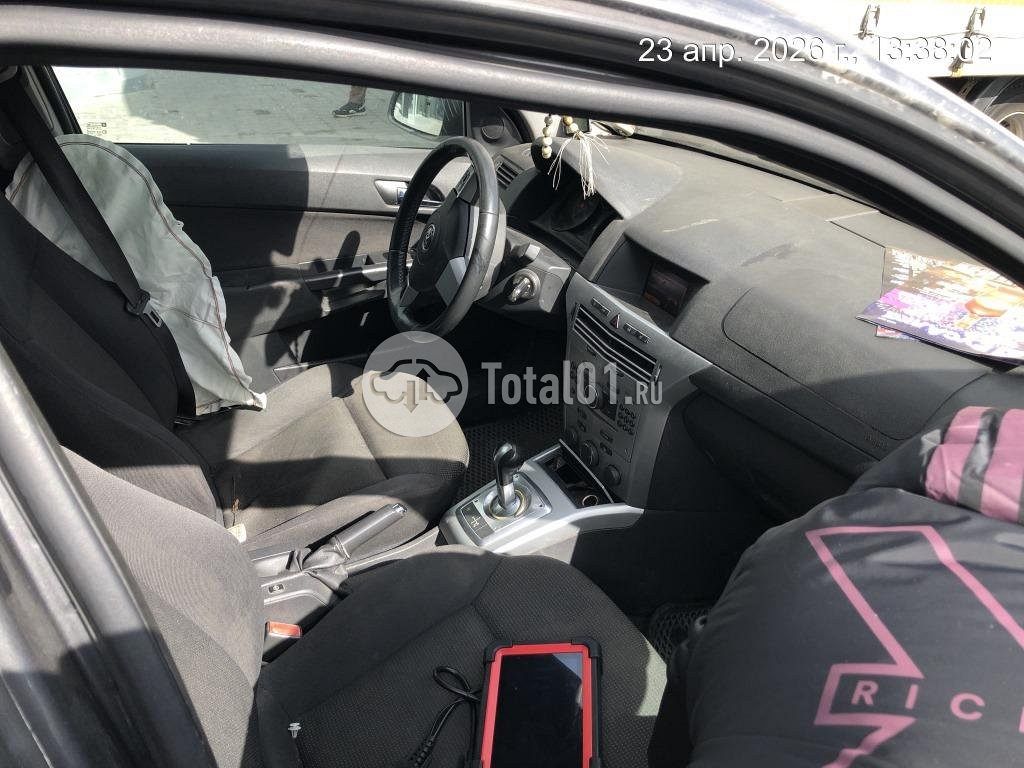 Фото Opel Astra 14