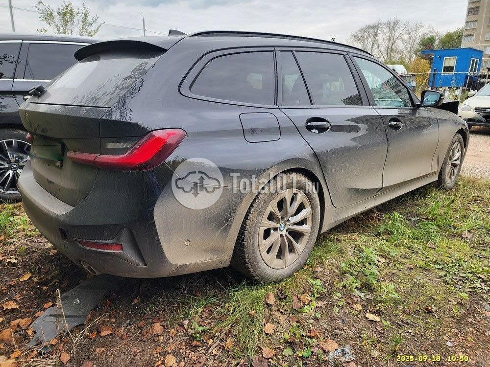 Фото BMW 3 серия 6