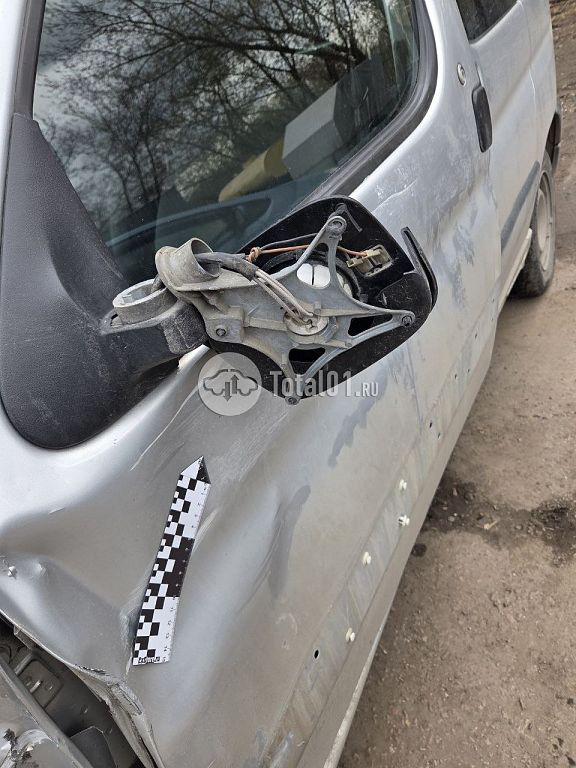 Фото Citroen Berlingo 16