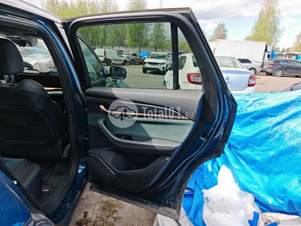 Фото Geely Monjaro 130