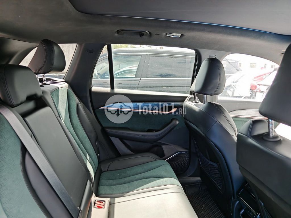 Фото Geely Monjaro 140
