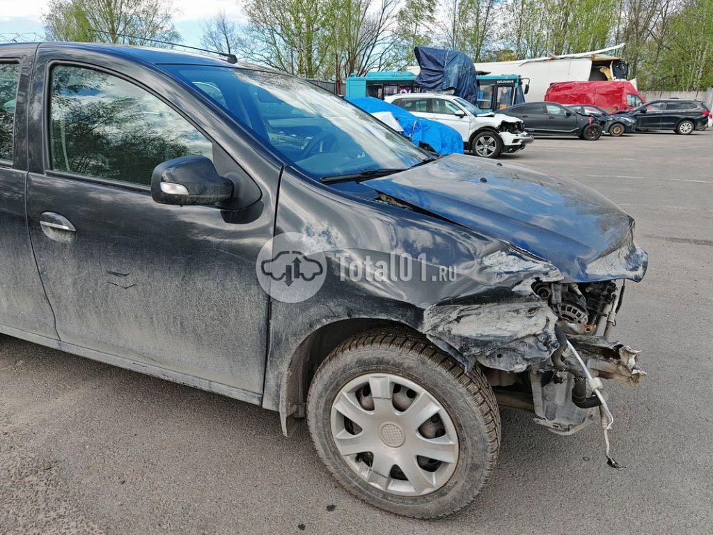 Фото Renault Logan 14