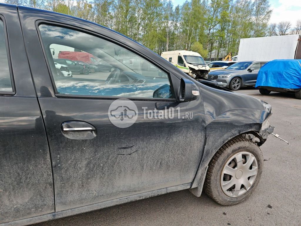 Фото Renault Logan 20