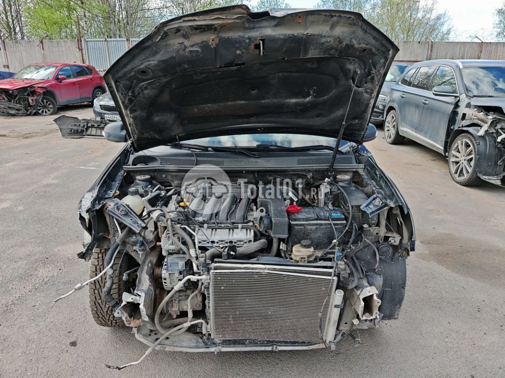 Фото Renault Logan 44
