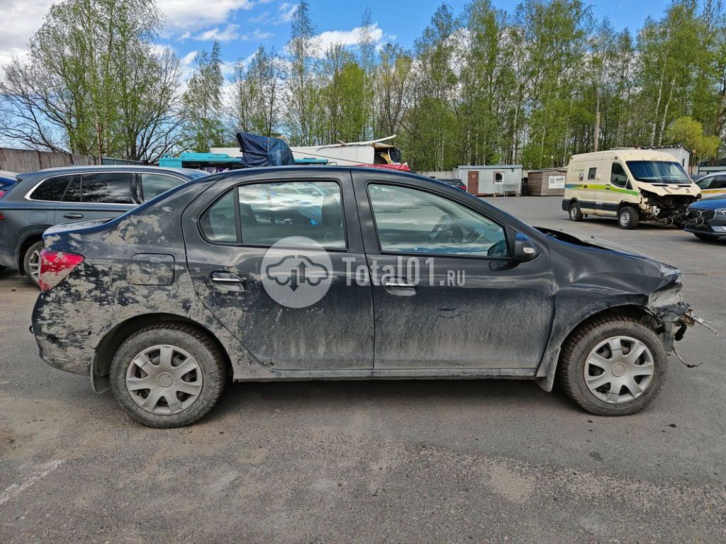 Фото Renault Logan 48