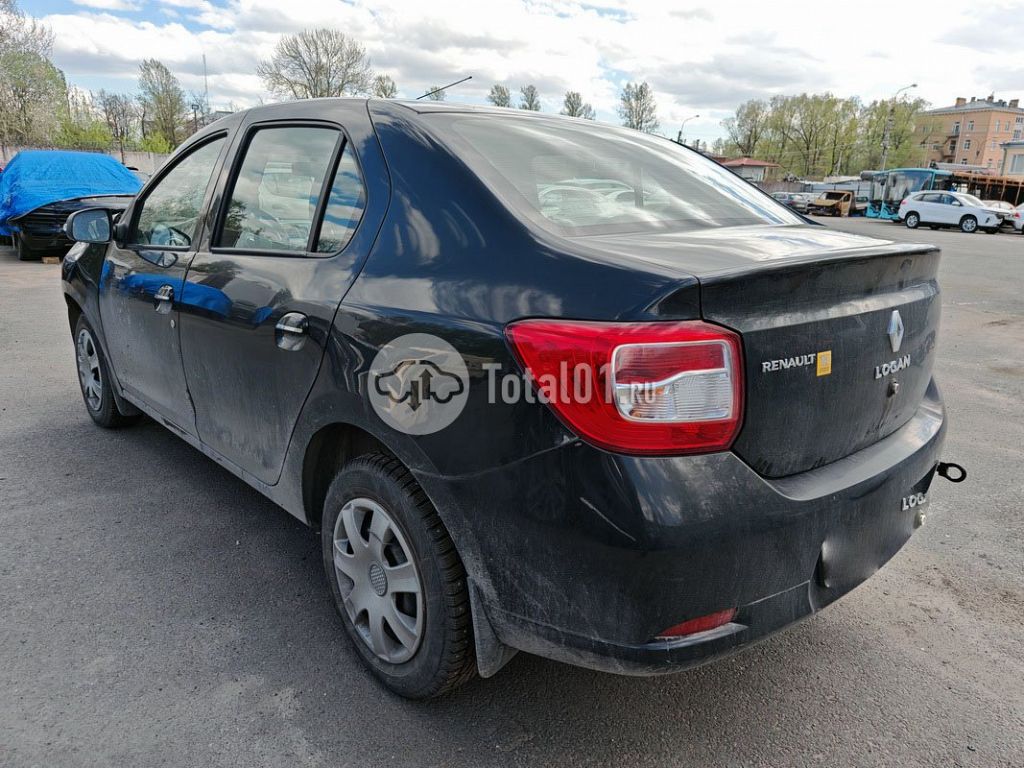 Фото Renault Logan 114
