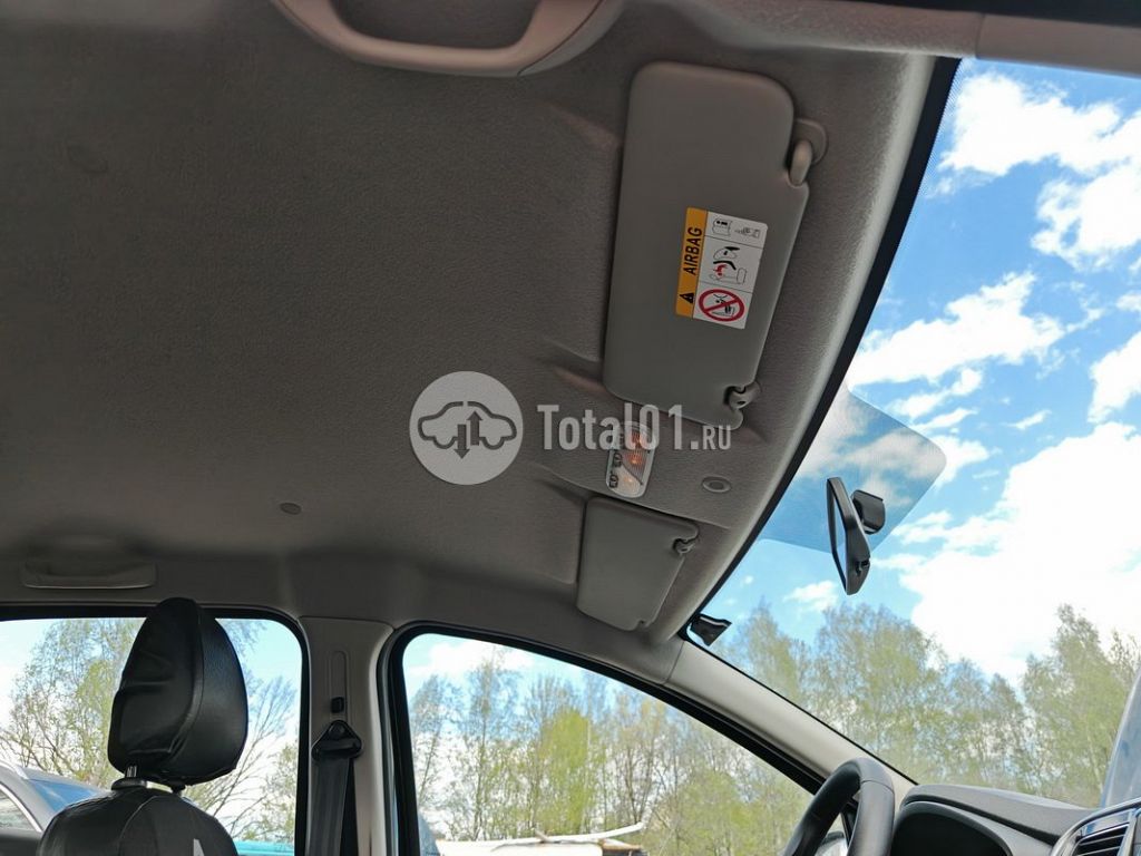 Фото Renault Logan 142