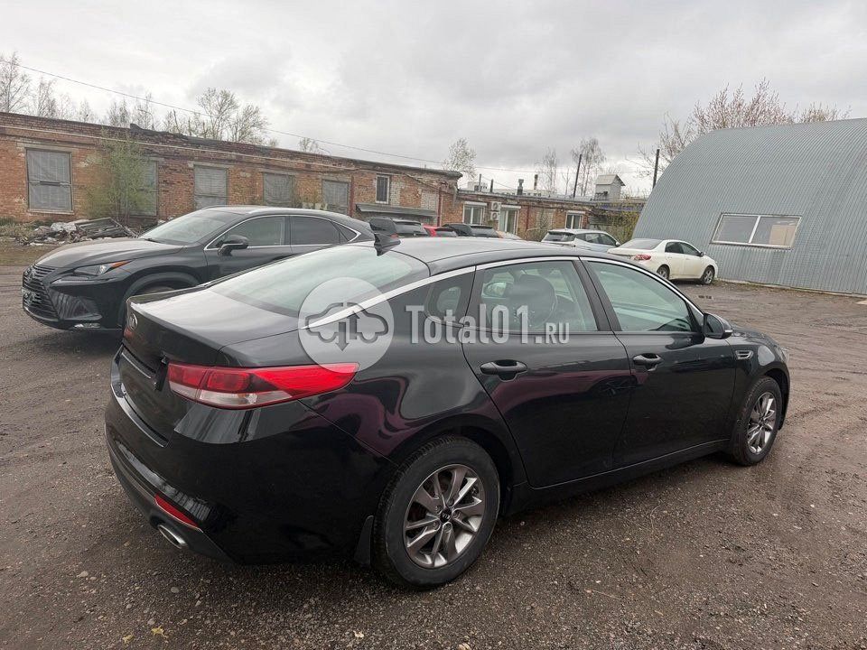 Фото KIA Optima 88