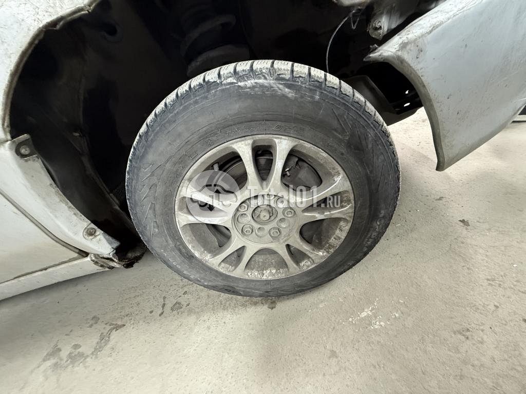 Фото Toyota Ipsum 18