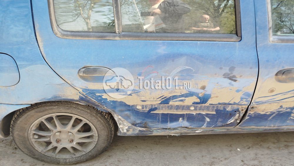 Фото Renault Symbol 14