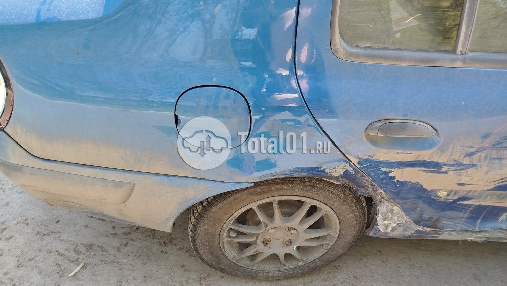 Фото Renault Symbol 28
