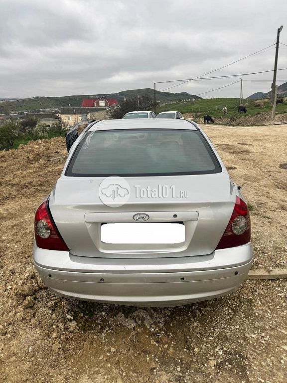 Фото Hyundai Elantra 12