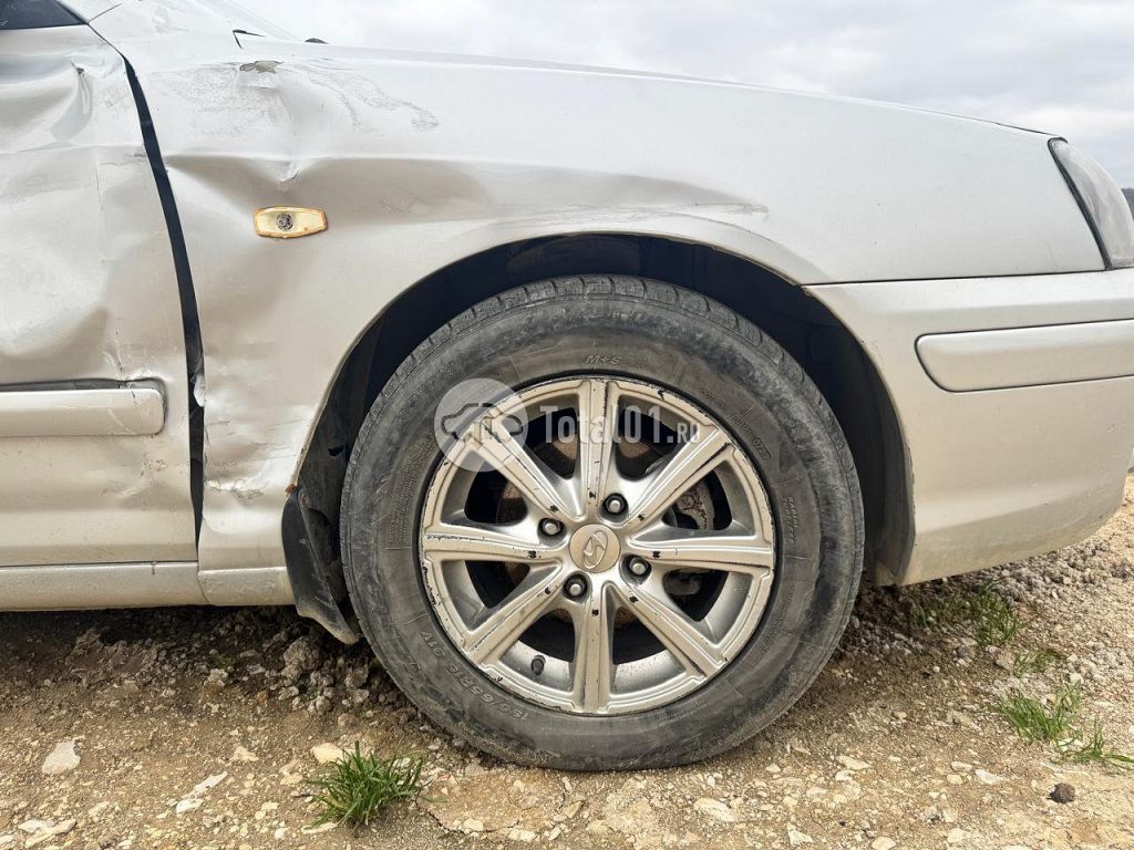 Фото Hyundai Elantra 20