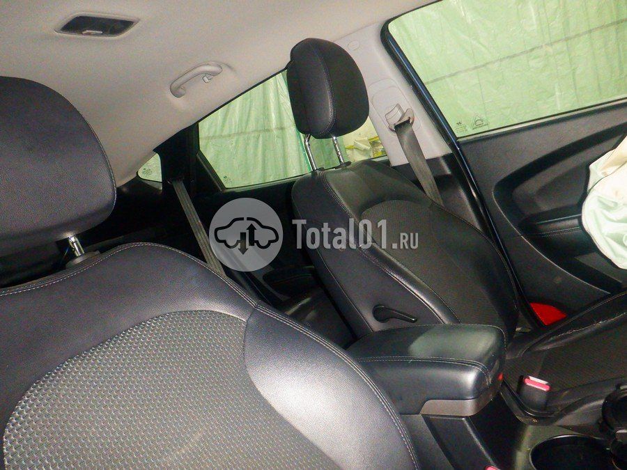 Фото Hyundai ix35 24