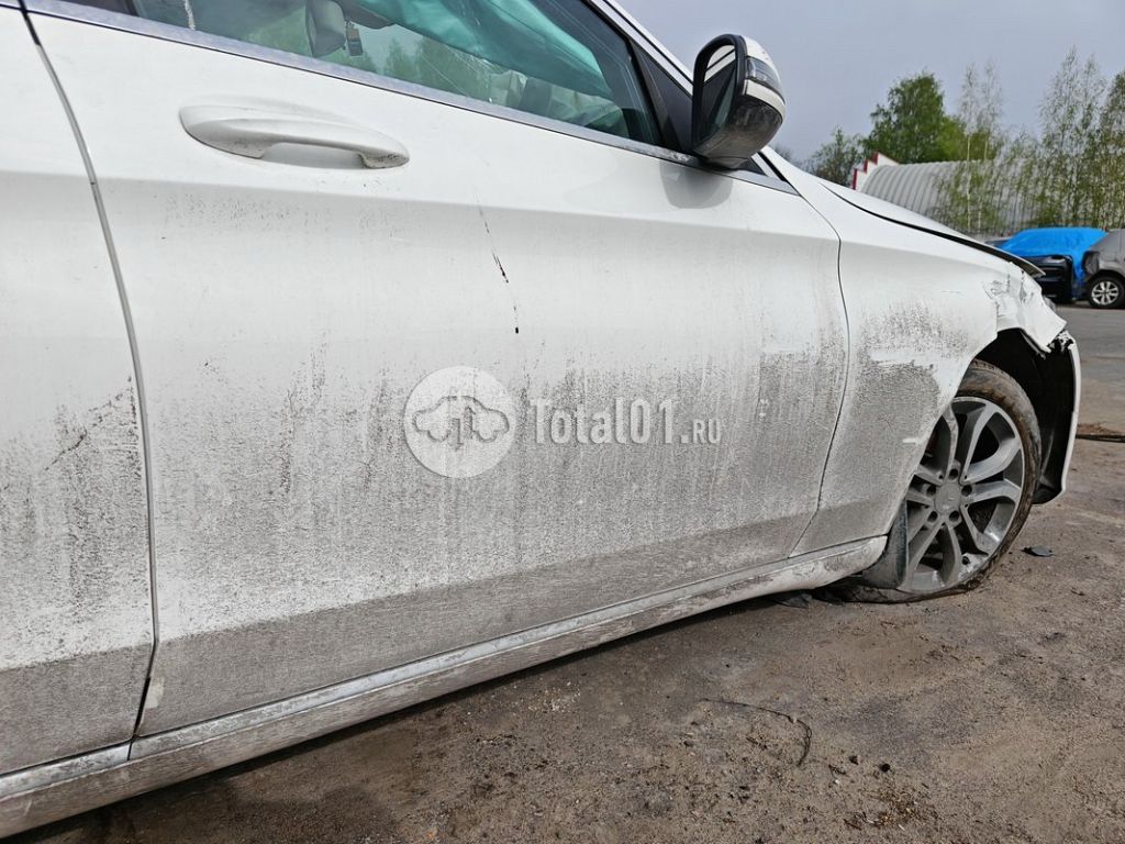 Фото Mercedes-Benz C-класс 24