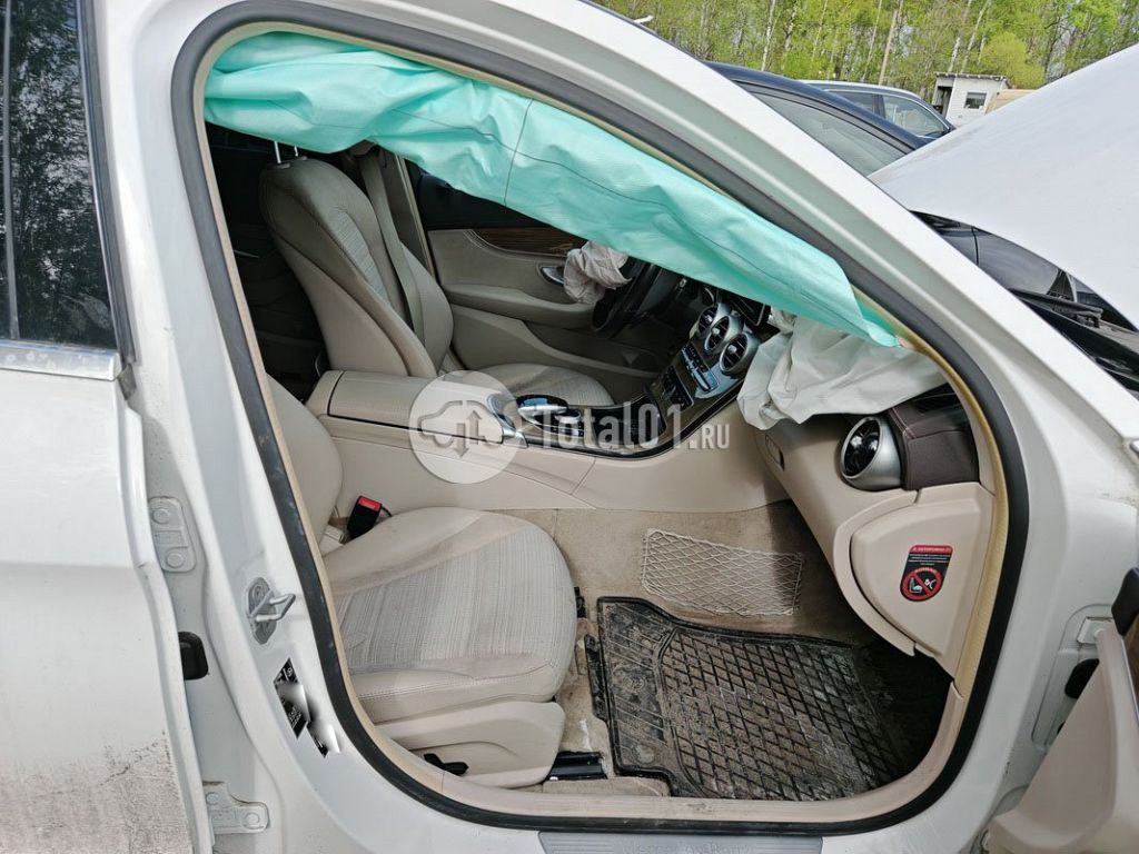 Фото Mercedes-Benz C-класс 126