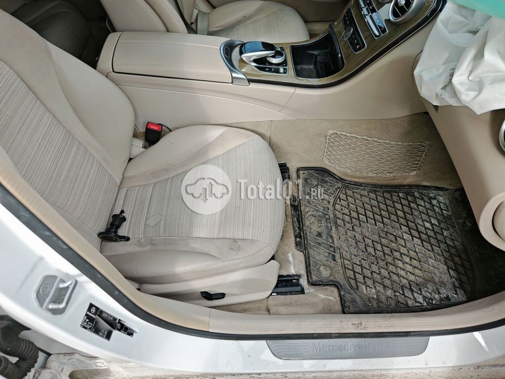 Фото Mercedes-Benz C-класс 128