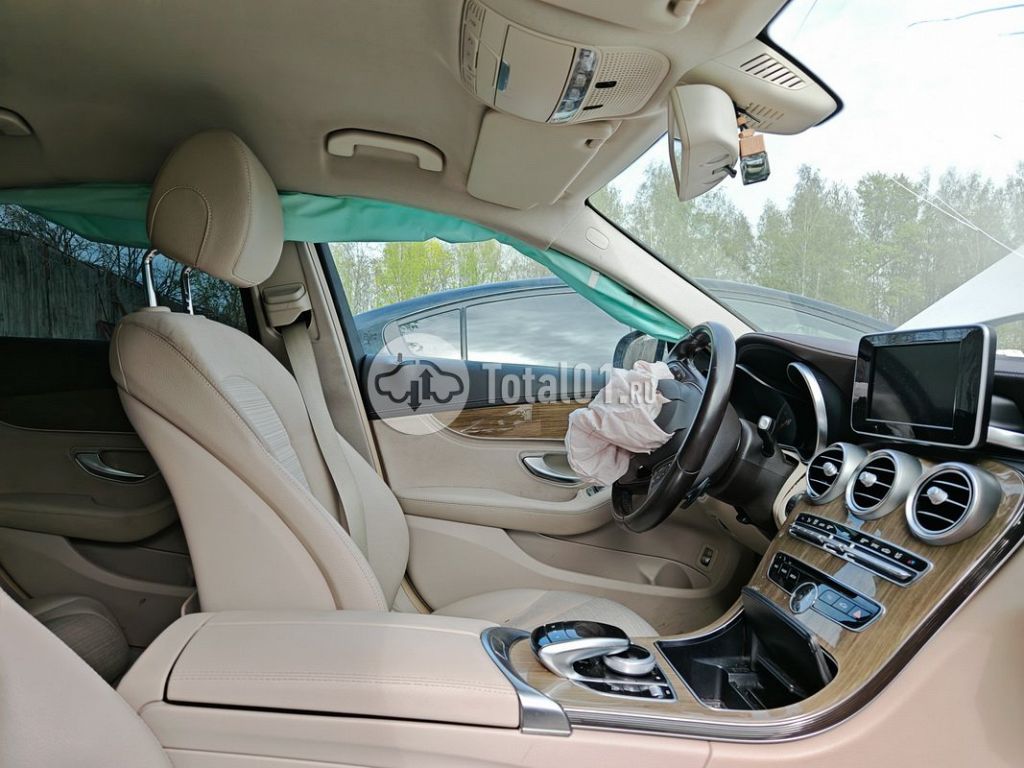 Фото Mercedes-Benz C-класс 130