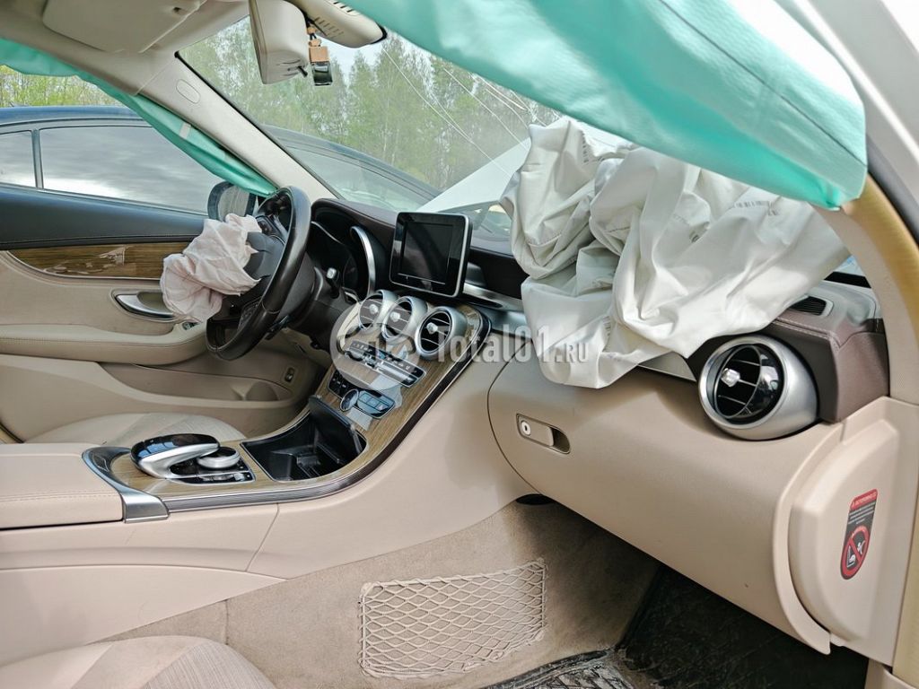 Фото Mercedes-Benz C-класс 136