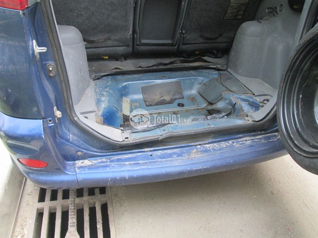 Фото Toyota Funcargo 28