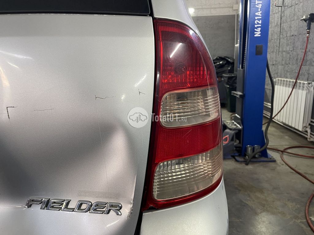 Фото Toyota Corolla Fielder 18