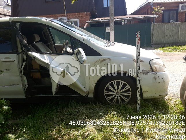 Фото Nissan Liberty 22