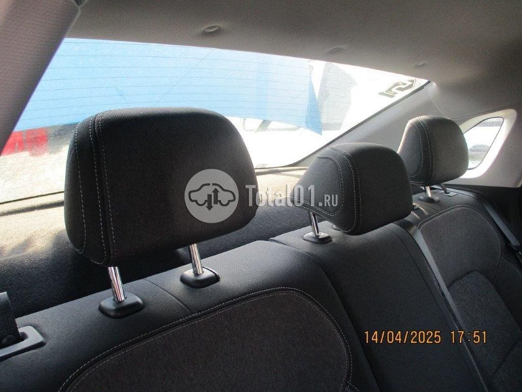 Фото Geely Emgrand 72