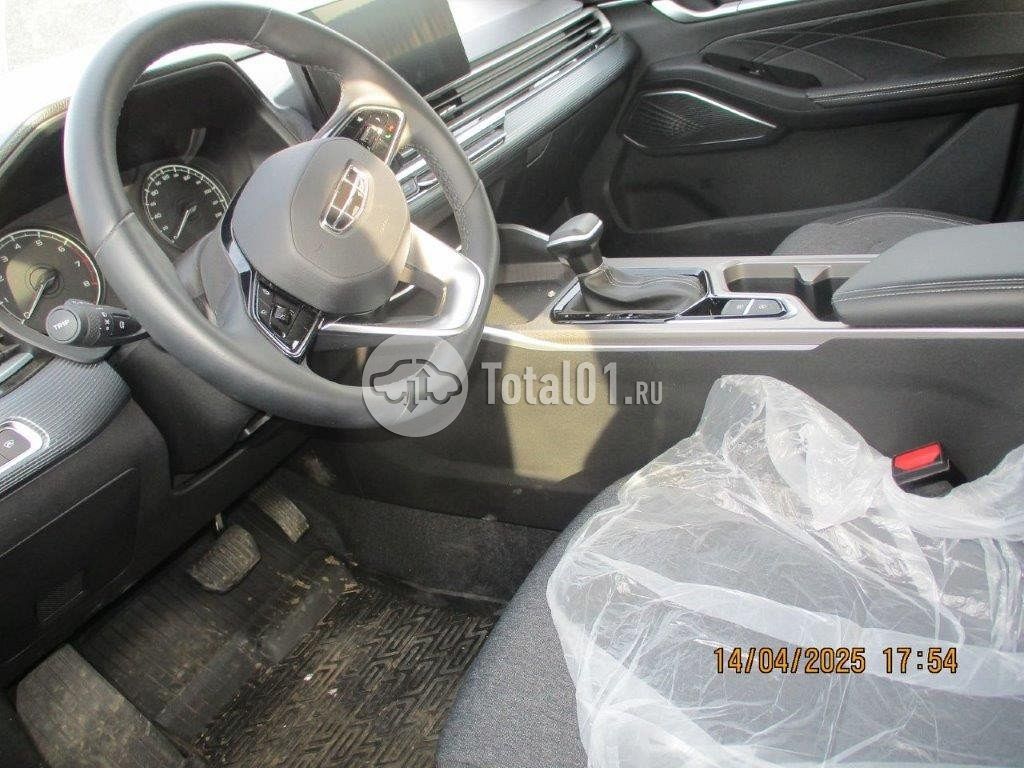 Фото Geely Emgrand 114