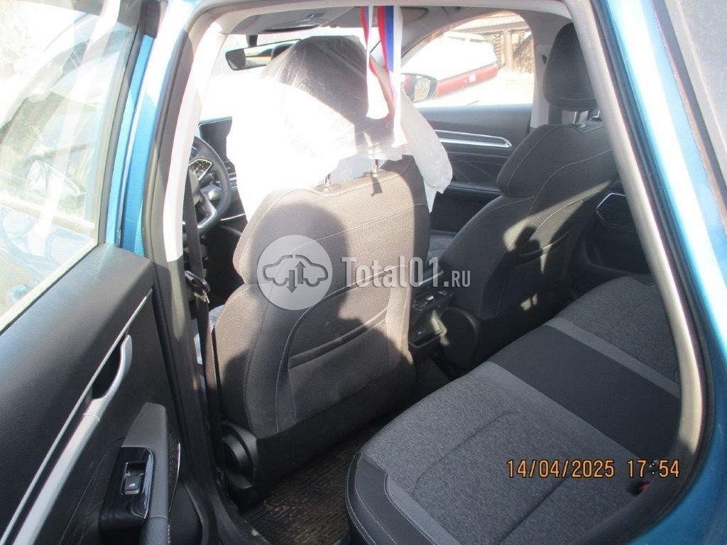 Фото Geely Emgrand 118